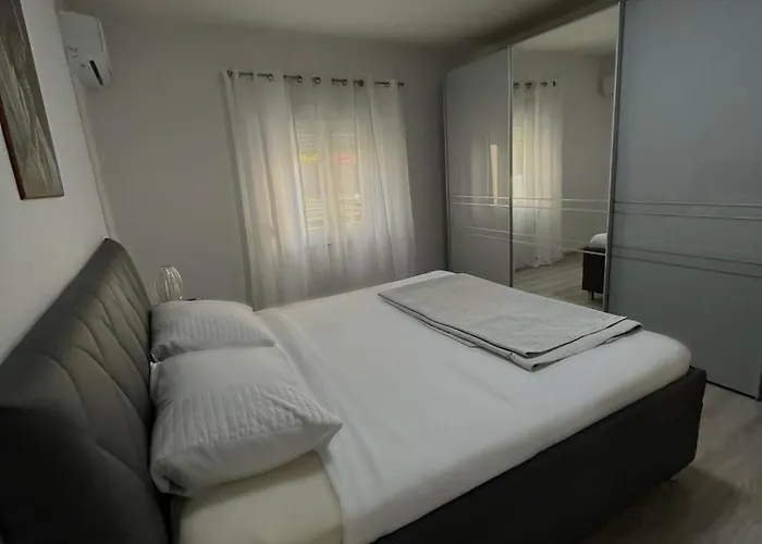 Апартаменты Leona & Doris Бибинье