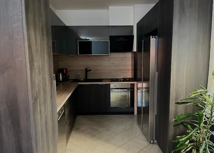 Leona & Doris * بيبينيا