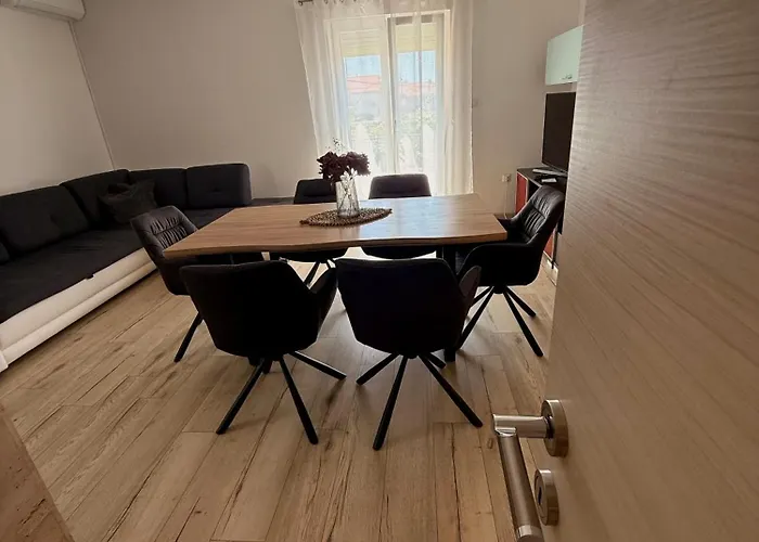 شقة Leona & Doris *